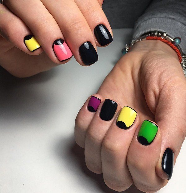 Тренды маникюра на очень короткие ногти 2026: модные новинки