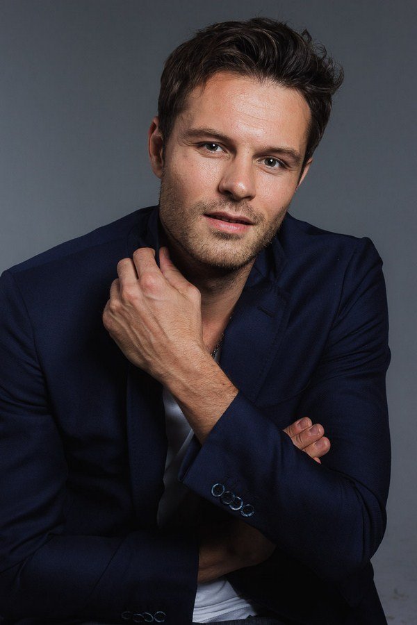 Фото рейтинг самых красивых мужчин России 2026 года