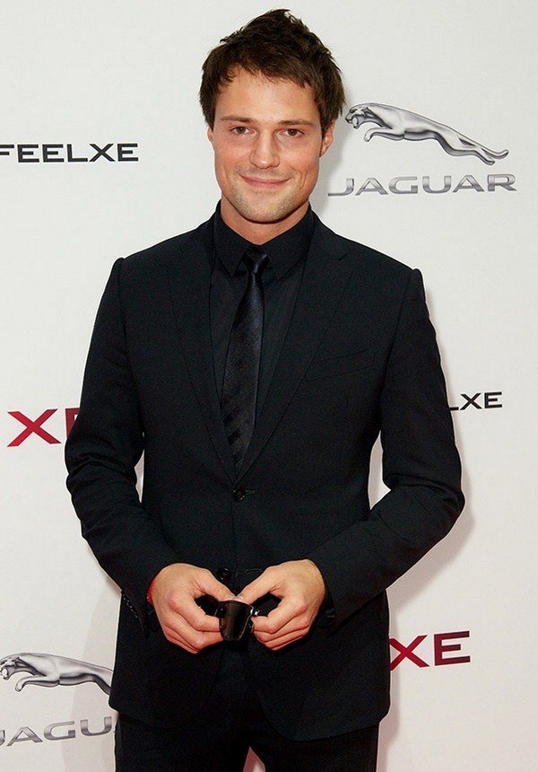 Фото рейтинг самых красивых мужчин России 2026 года