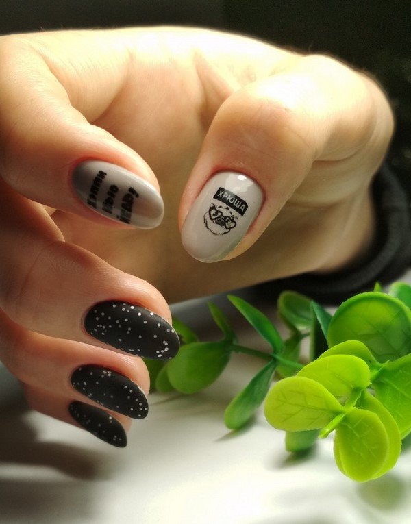 Супермодный темный маникюр 2026 – актуальные тренды на фото