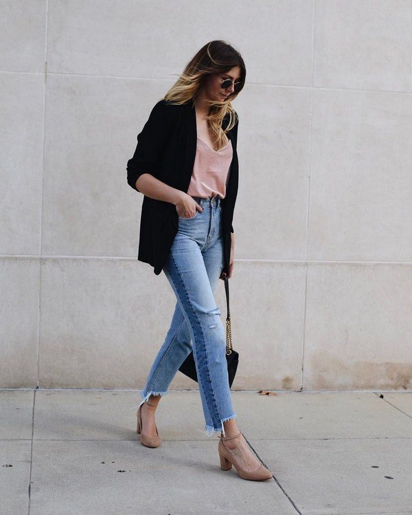 Модные новинки джинсов весна-лето 2026 – топовые луки на весну и лето