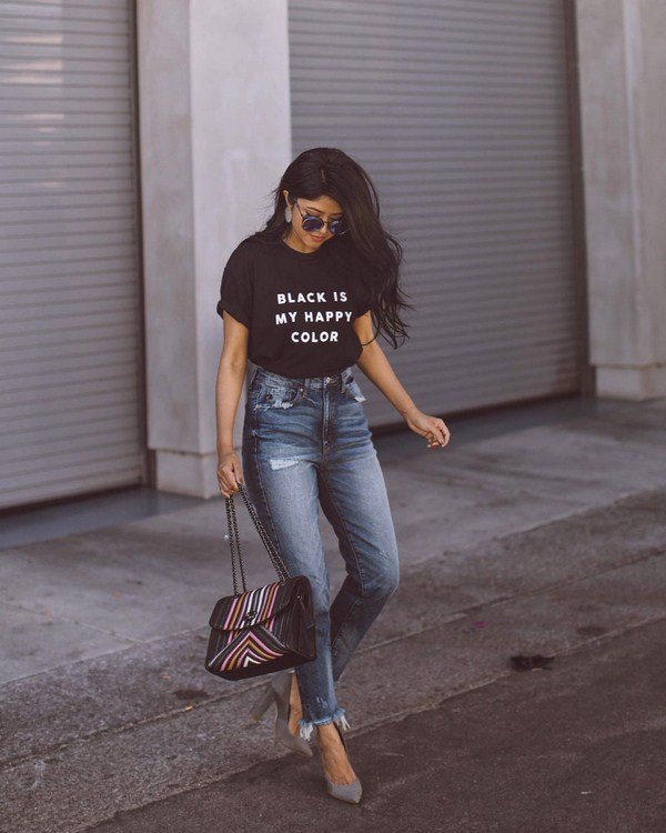 Модные новинки джинсов весна-лето 2026 – топовые луки на весну и лето