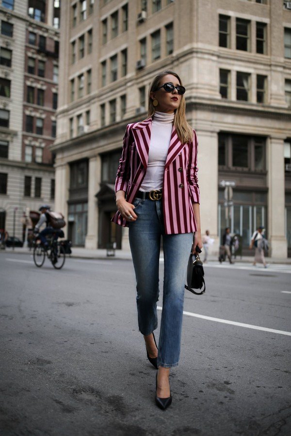 Модные новинки джинсов весна-лето 2026 – топовые луки на весну и лето