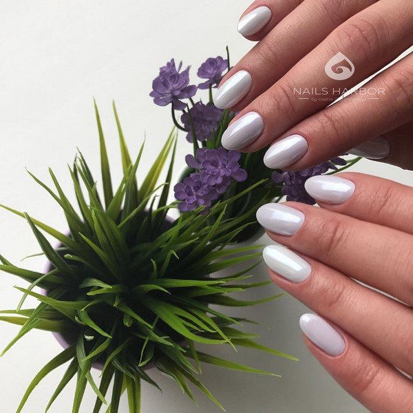 Модный маникюр с втиркой 2026 – новинки и тренды