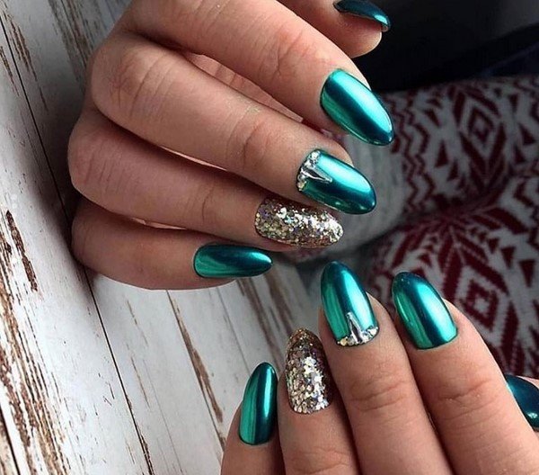 Модный маникюр с втиркой 2026 – новинки и тренды