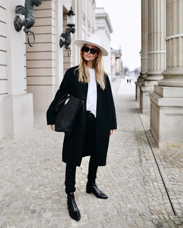 Total black look 2026 в разных стилях: лучшие образы в черном цвете