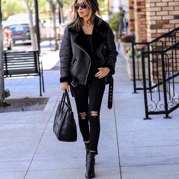 Total black look 2026 в разных стилях: лучшие образы в черном цвете