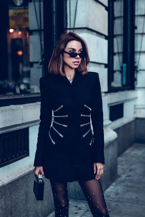 Total black look 2026 в разных стилях: лучшие образы в черном цвете