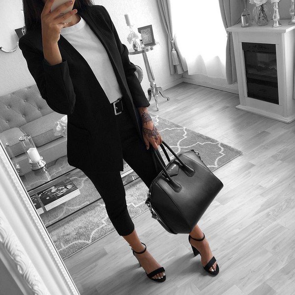 Total black look 2026 в разных стилях: лучшие образы в черном цвете