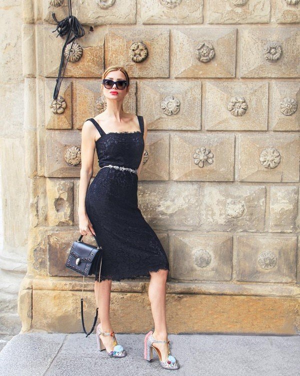 Total black look 2026 в разных стилях: лучшие образы в черном цвете