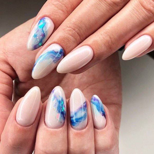 «50 оттенков бежевого…» — новые тренды бежевого маникюра 2026 на любой вкус