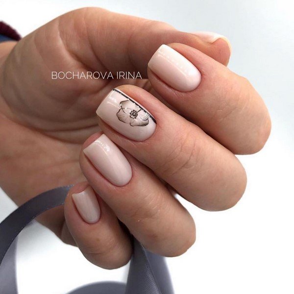 «50 оттенков бежевого…» — новые тренды бежевого маникюра 2026 на любой вкус