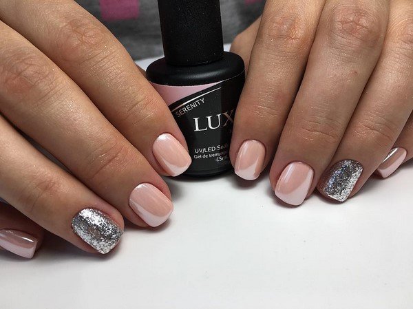 «50 оттенков бежевого…» — новые тренды бежевого маникюра 2026 на любой вкус