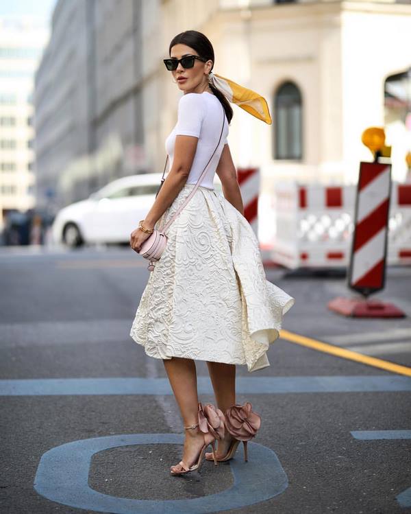 Прелестные образы с юбками 2026: новые модели и последние тренды юбок