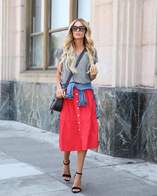 Прелестные образы с юбками 2026: новые модели и последние тренды юбок