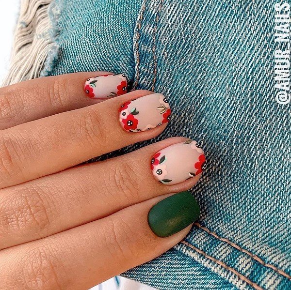 Дизайн ногтей 2026: свежие образы, техники и новинки