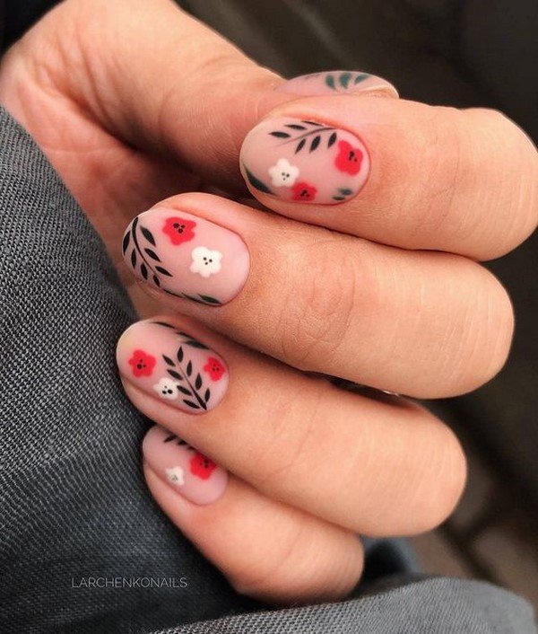 Дизайн ногтей 2026: свежие образы, техники и новинки