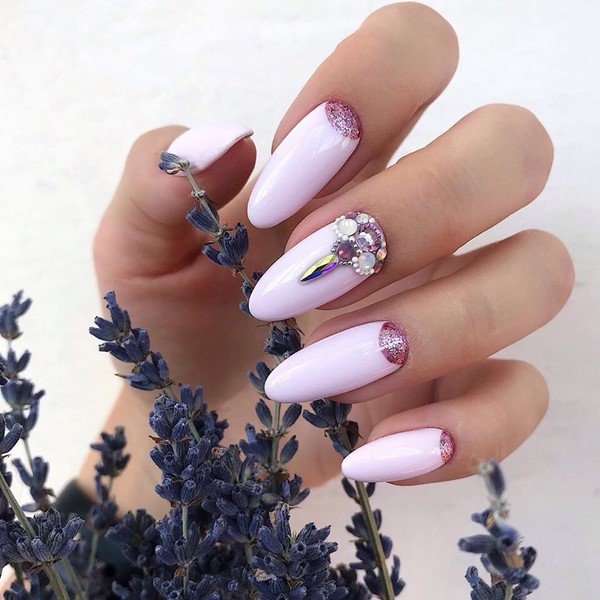 Дизайн ногтей 2026: свежие образы, техники и новинки