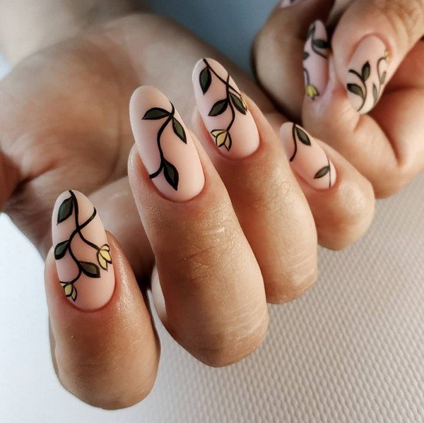 Дизайн ногтей 2026: свежие образы, техники и новинки