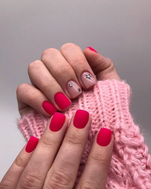 Красивый маникюр на короткие ногти 2026: фото идеи