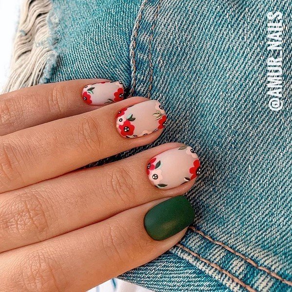 Красивый маникюр на короткие ногти 2026: фото идеи