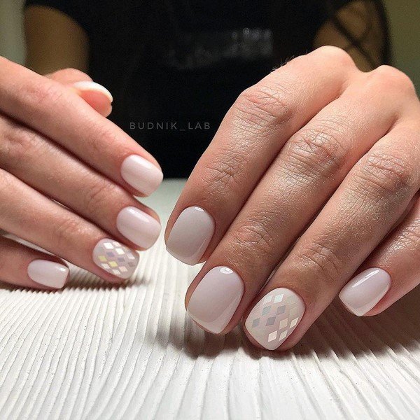 Красивый маникюр на короткие ногти 2026: фото идеи