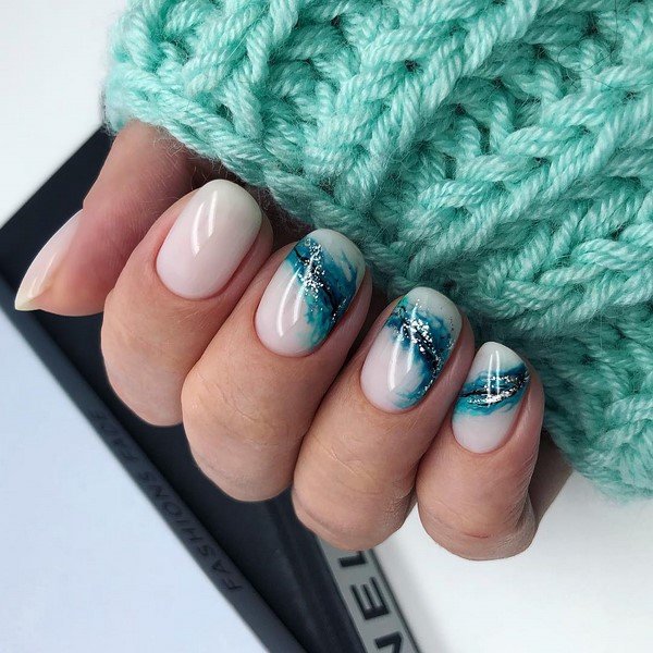 Красивый маникюр на короткие ногти 2026: фото идеи