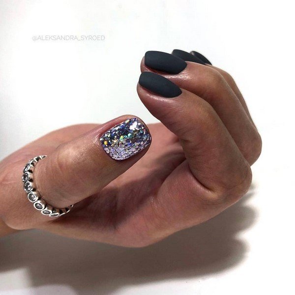 Красивый маникюр на короткие ногти 2026: фото идеи