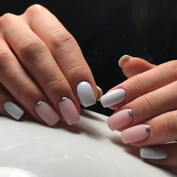 Пленительный лунный маникюр 2026: маникюр с лунками