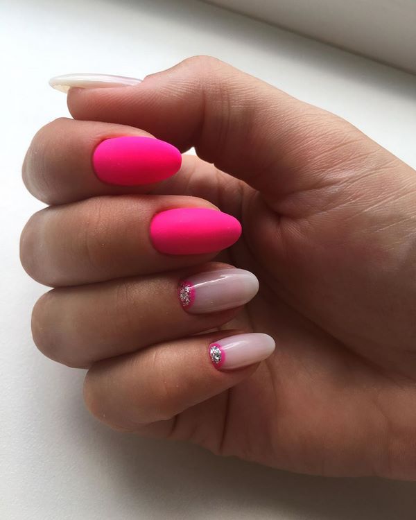 Пленительный лунный маникюр 2026: маникюр с лунками