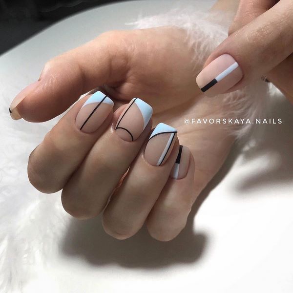 Пленительный лунный маникюр 2026: маникюр с лунками