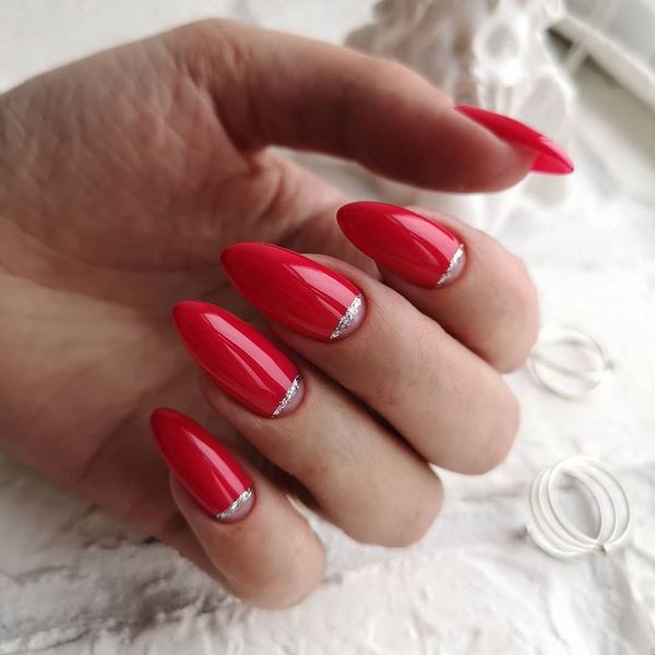 Пленительный лунный маникюр 2026: маникюр с лунками