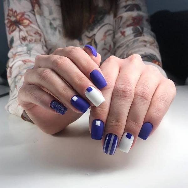 Пленительный лунный маникюр 2026: маникюр с лунками