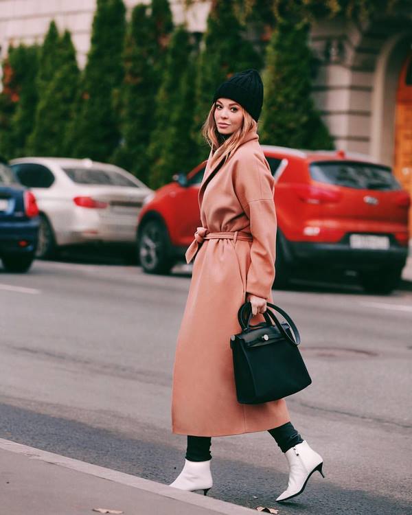 Модные головные уборы на осень и зиму 2026-2027 — фото, идеи