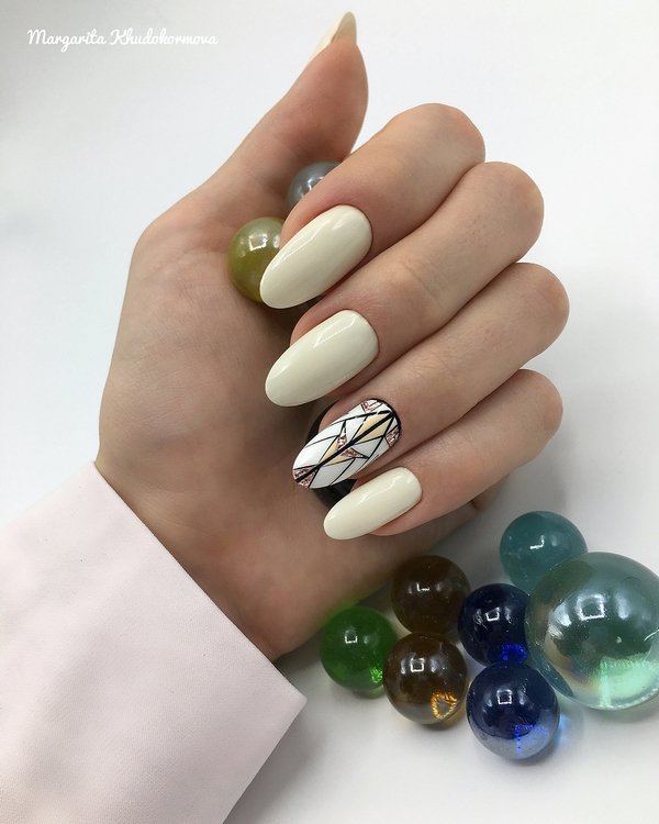 Модные идеи нейтрального маникюра 2026: последние новинки и топовые образы