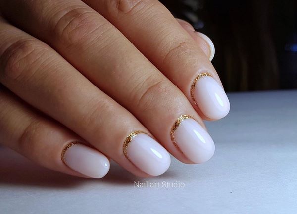 Модные идеи нейтрального маникюра 2026: последние новинки и топовые образы