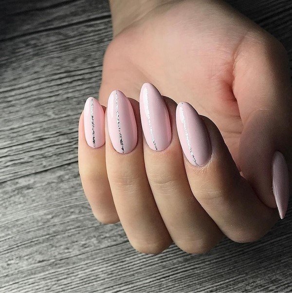 Модные идеи нейтрального маникюра 2026: последние новинки и топовые образы