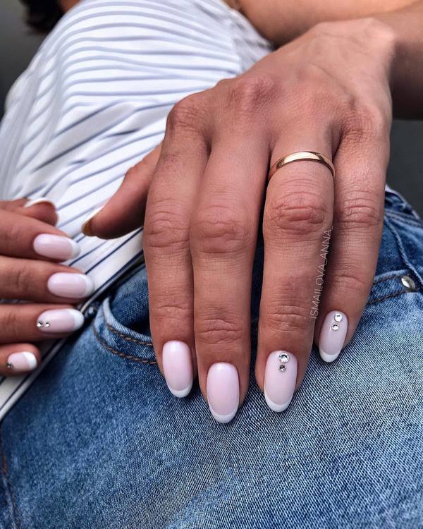 Новинки французского маникюра 2026 – идеи френча на фото