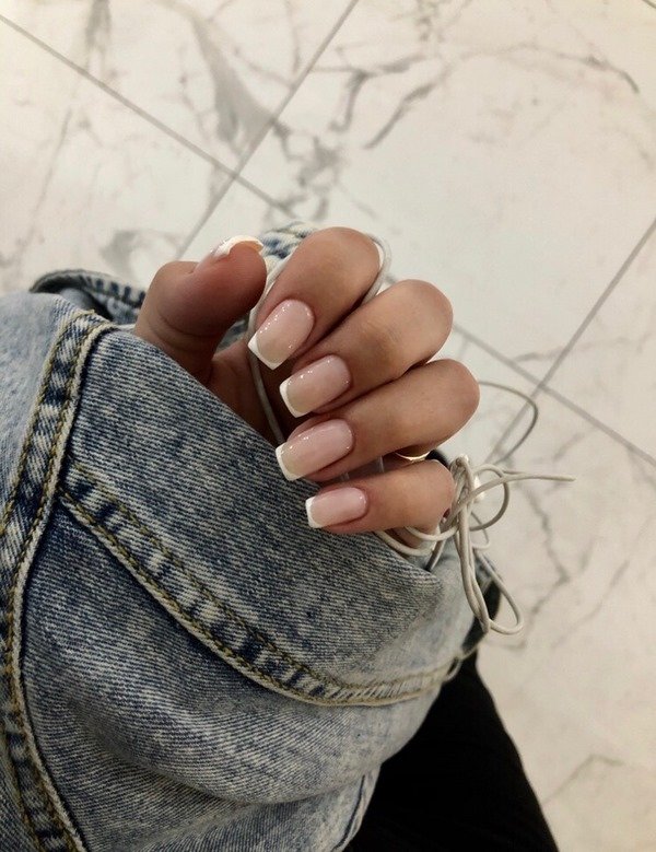 Новинки французского маникюра 2026 – идеи френча на фото