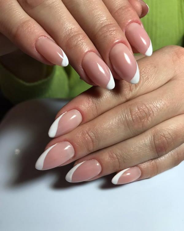 Новинки французского маникюра 2026 – идеи френча на фото