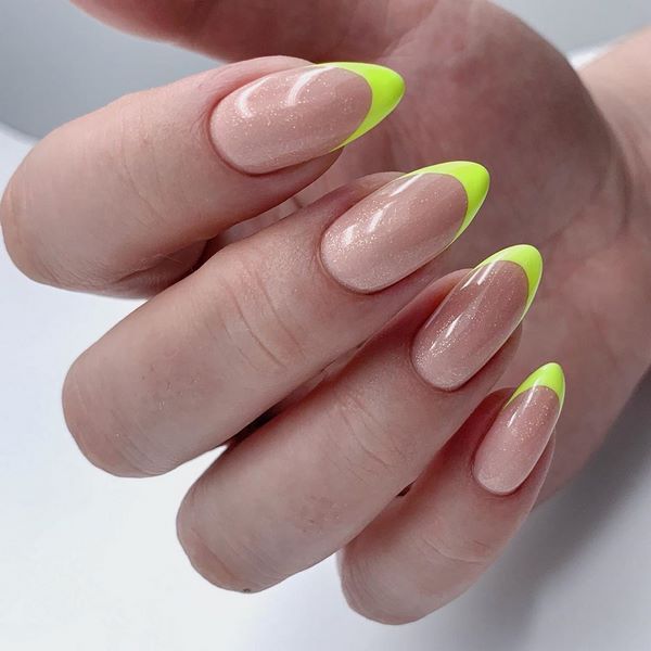 Новинки французского маникюра 2026 – идеи френча на фото