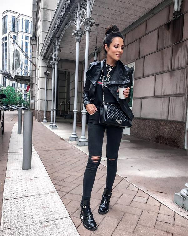 Тренды на женские кожаные куртки 2026: фото-новинки