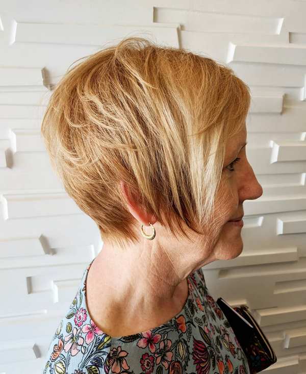 Элегантные стрижки 2026 для женщин 40, 50 и 60 лет: свежие образы с омолаживающими стрижками