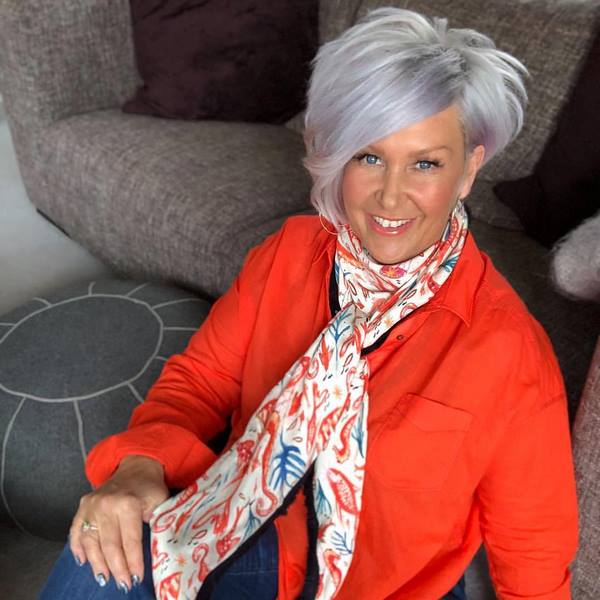 Элегантные стрижки 2026 для женщин 40, 50 и 60 лет: свежие образы с омолаживающими стрижками