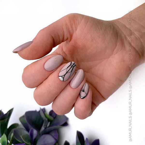 Нежный маникюр 2026 – идеи и новинки на фото