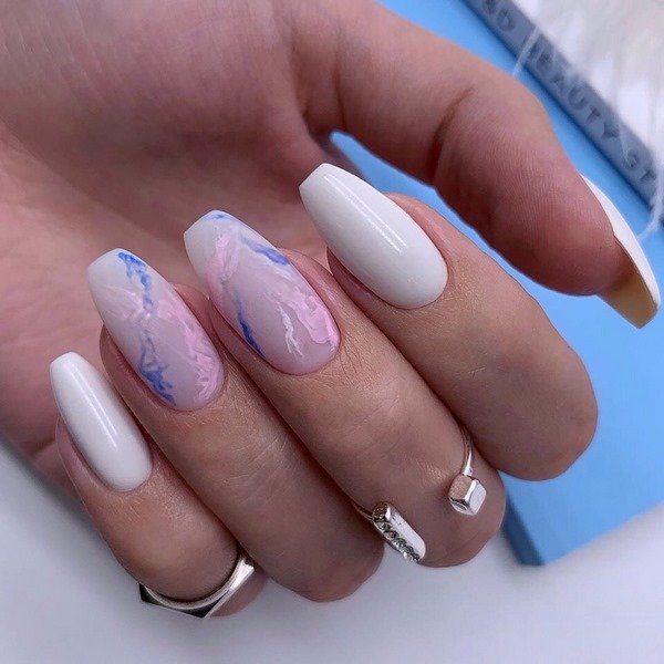 Нежный маникюр 2026 – идеи и новинки на фото