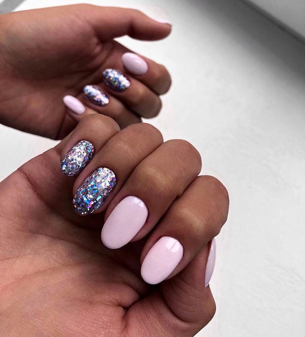 Нежный маникюр 2026 – идеи и новинки на фото