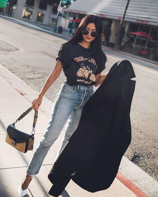 Новинки модных женских джинсов 2026: лучшие модели и фасоны