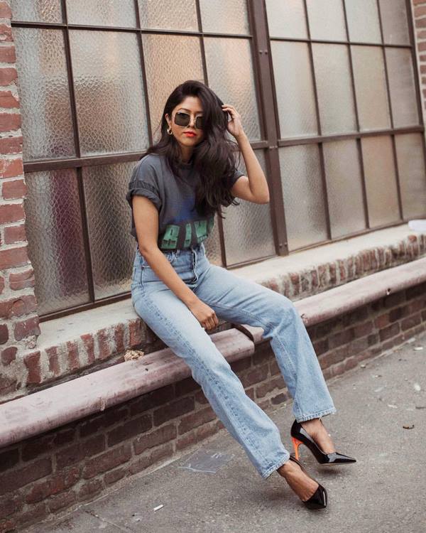 Новинки модных женских джинсов 2026: лучшие модели и фасоны