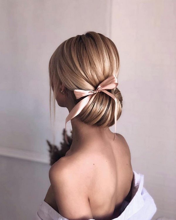 Вдохновляющие прически на вечер: последние тенденции и тренды 2026